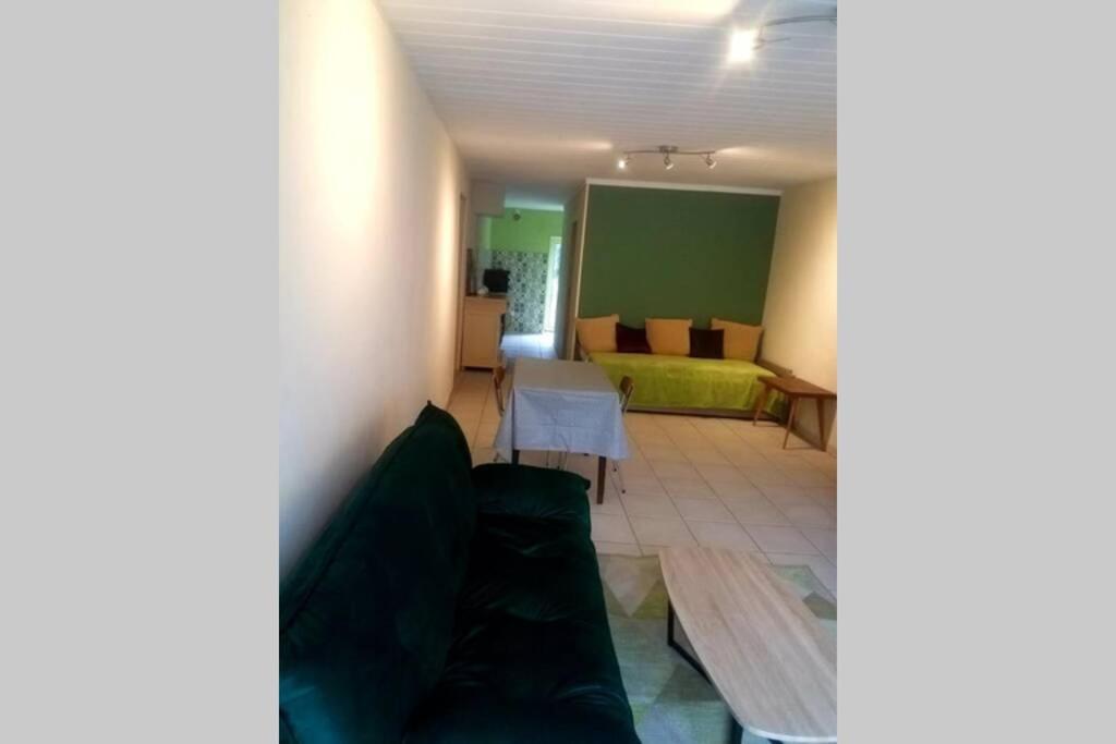 Petit Gite Ou Chambre D'Hotes 2/4 Personnes Buffieres Kültér fotó