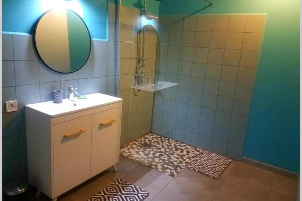 Petit Gite Ou Chambre D'Hotes 2/4 Personnes Buffieres Kültér fotó